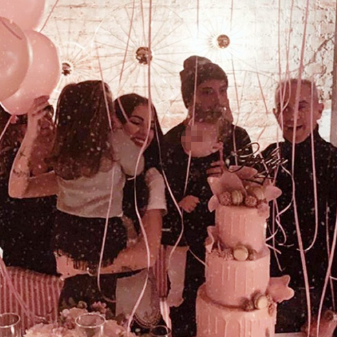 Giulia De Lellis Andrea Iannone Organizza Una Festa Di Compleanno A Sorpresa Per I Suoi 24 Anni Gossip It