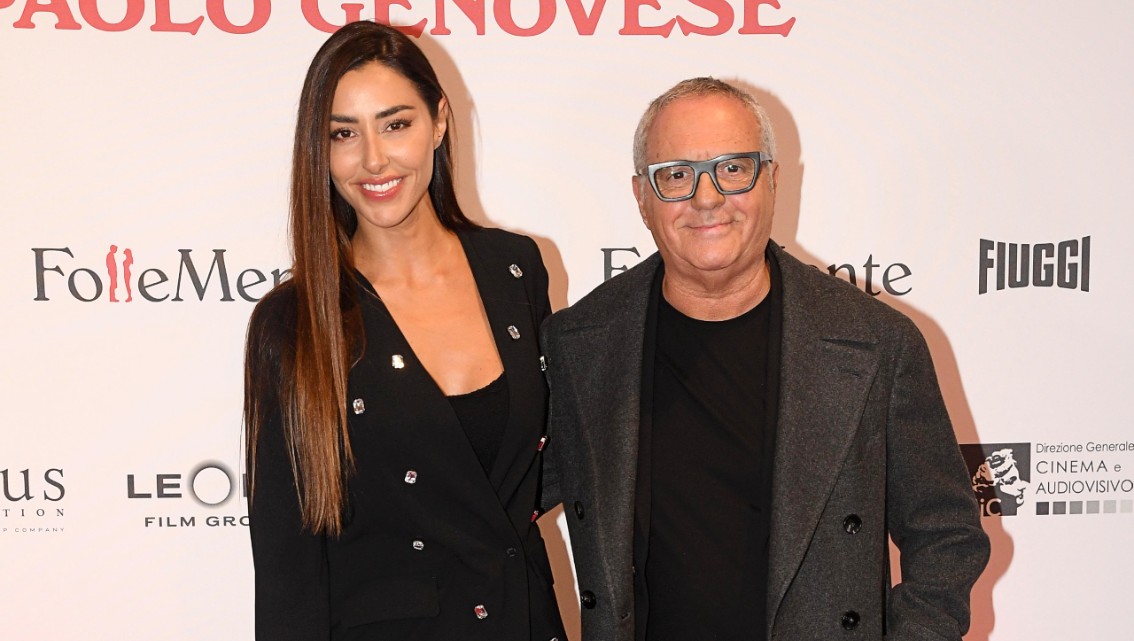 Giorgio Panariello sul red carpet a Roma con la giovane fidanzata Claudia Capellini che ha 25 anni meno di lui: foto - Gossip.it | News sul Gossip e VIP